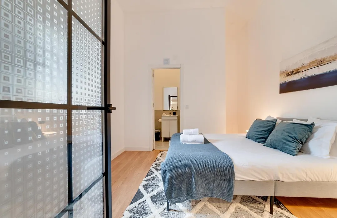 Fornos Deluxe Apartments-1